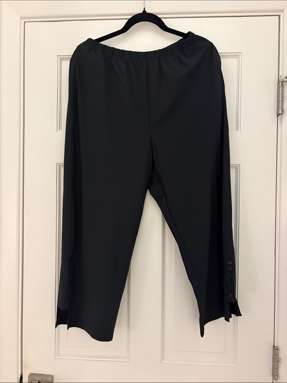 Spirit Black Cropped Wide-Leg Pants